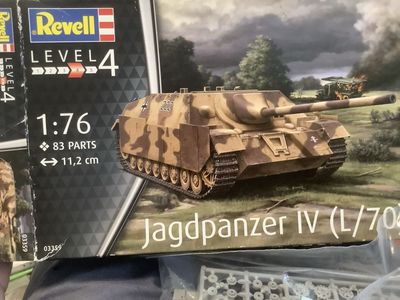 Revell model kit 1/76 German Tank Destroyer Jagdpanzer