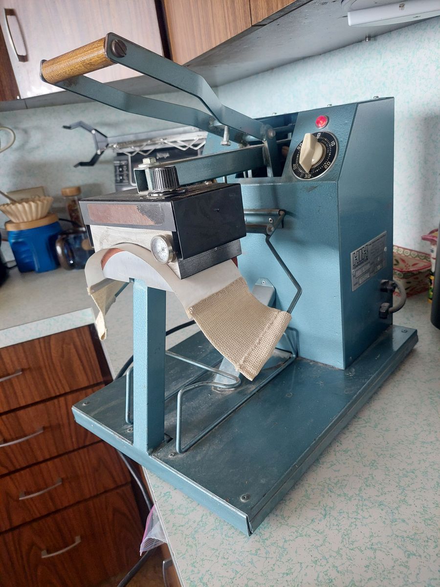 Main image 3