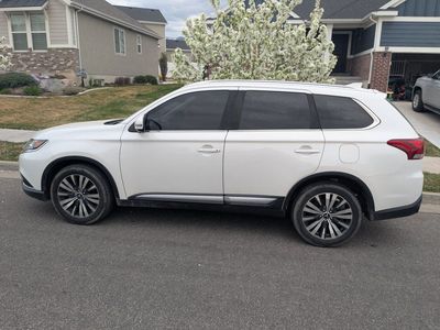 2019 Mitsubishi Outlander SEL
