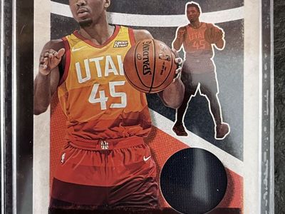 2019-20 Panini NBA Hoops Rookie Remembrance Donovan Mitchell Jazz #RR-DML Player-Worn Jersey Card
