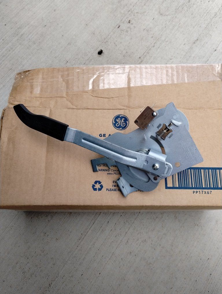 GE Oven door latch