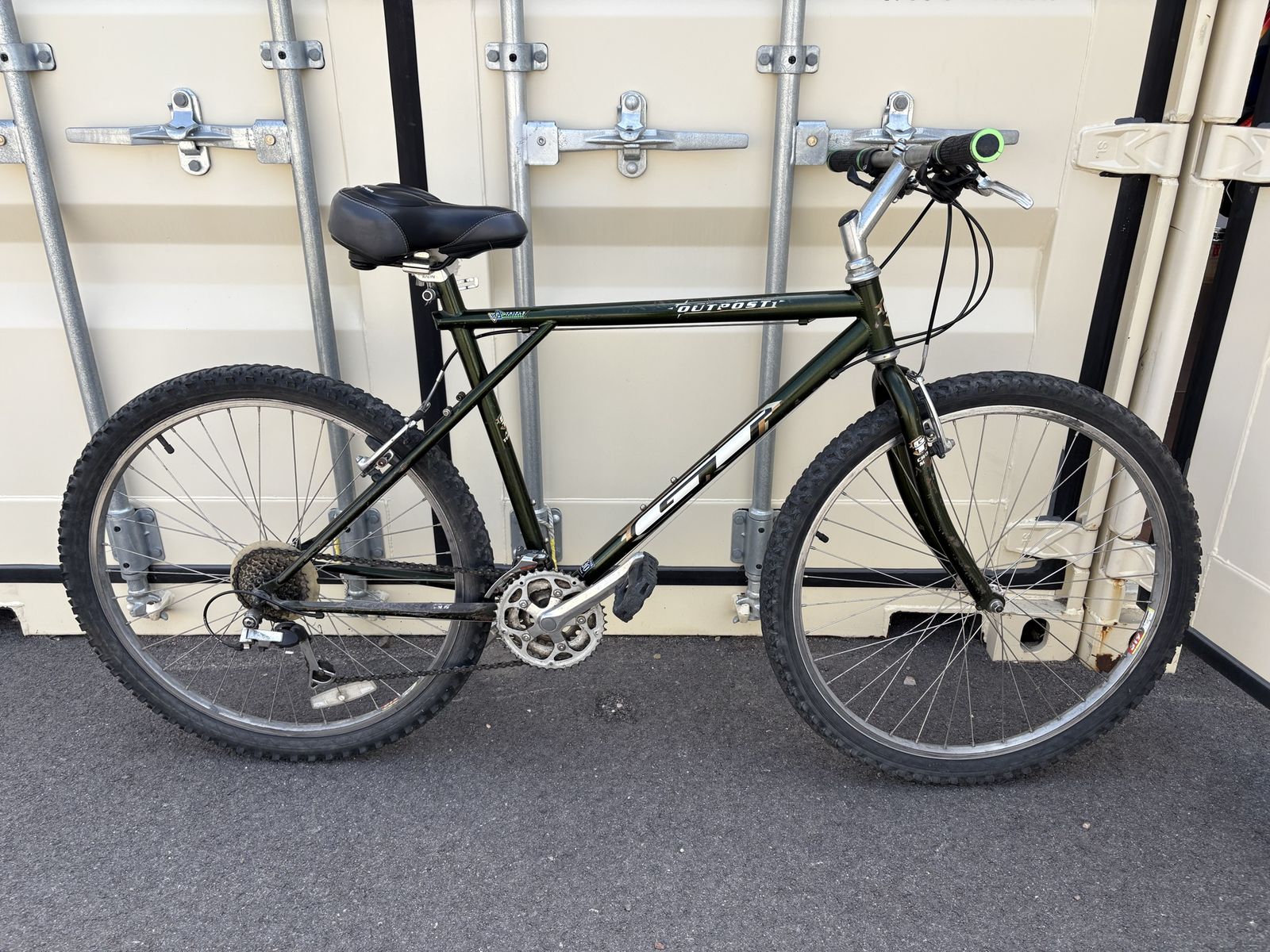 GT Outpost - steel 90s mountain bike MTB retro vintage xbiking cafe cruiser atb commuter