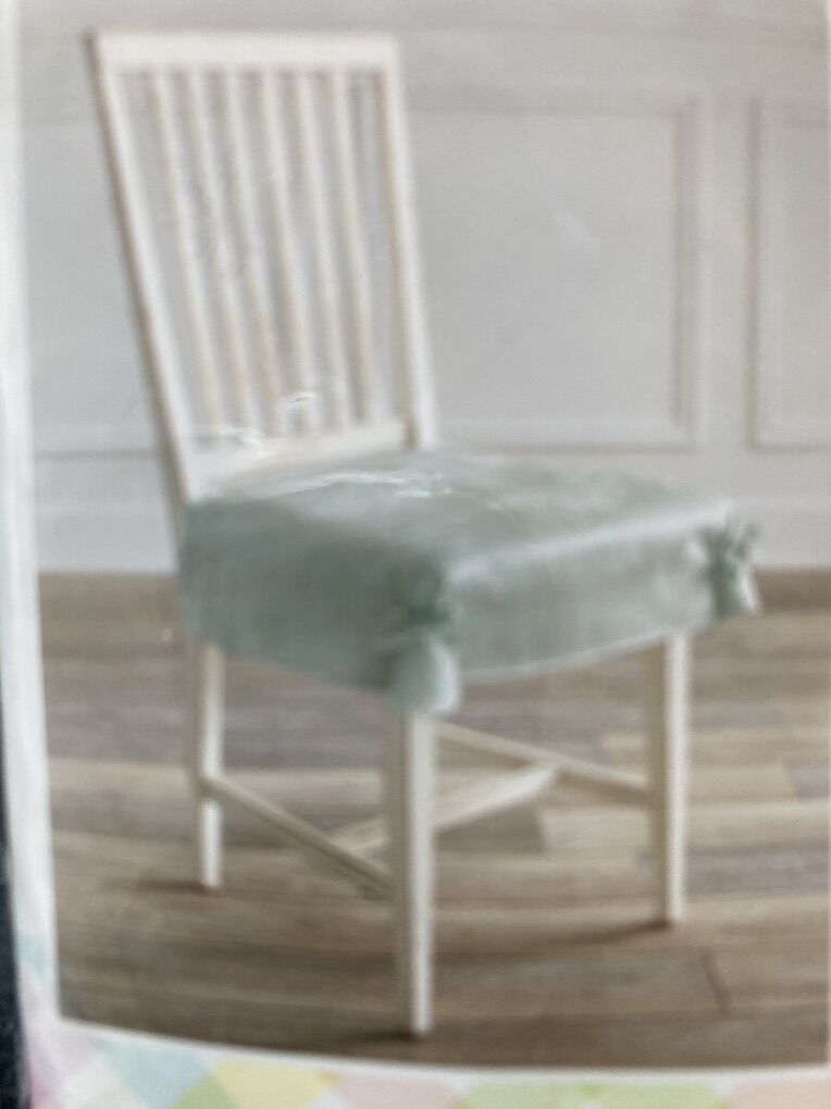 2 Damask Seat Covers Light Green