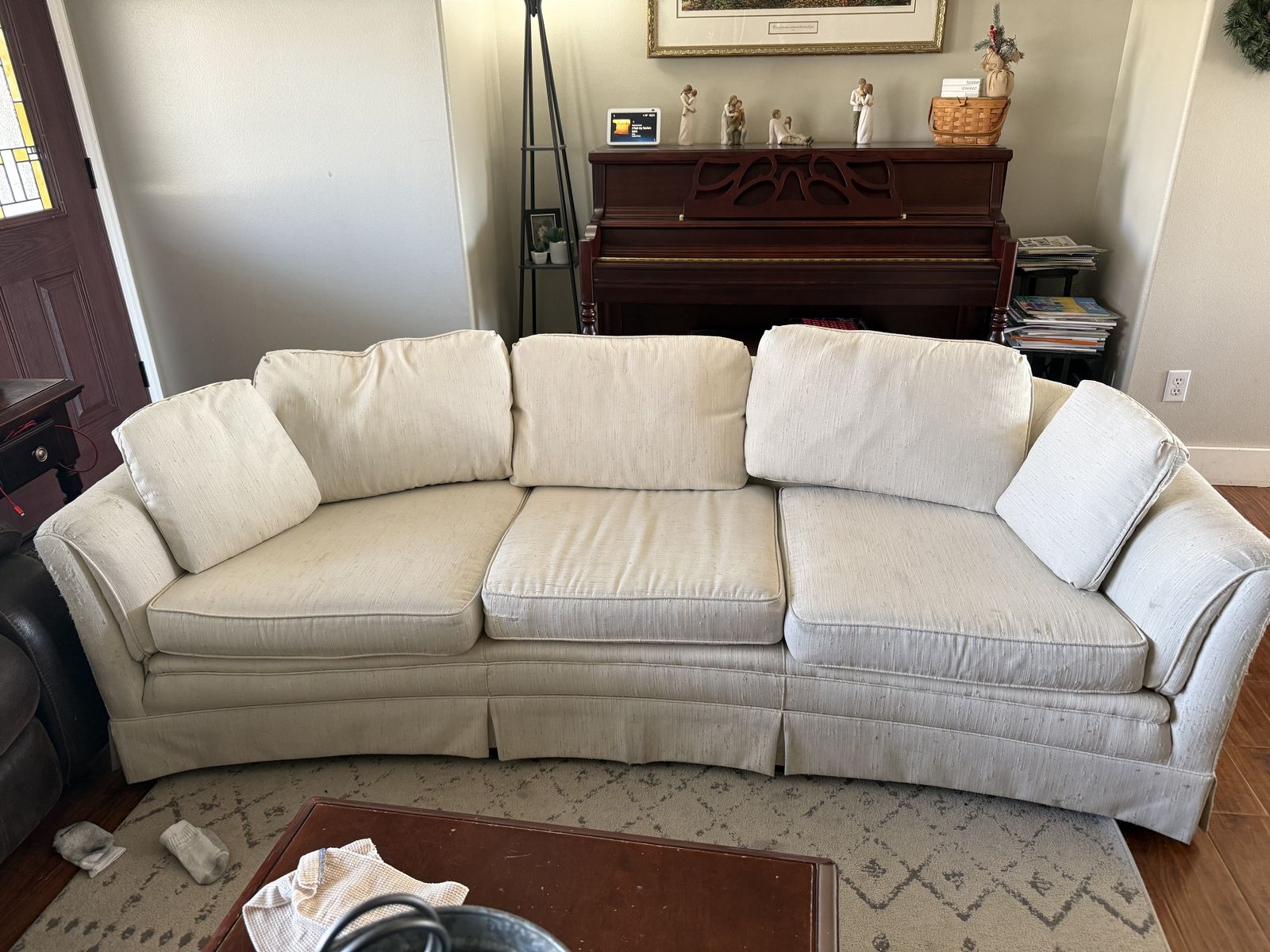 FREE Couches - need picked up ASAP