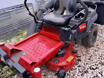 Toro Timecutter 34" Forged 22hp VTwin