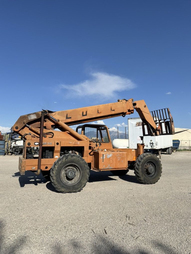 Lull Forklift Telehandler