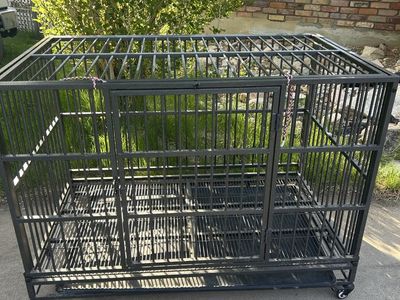 Kennel/ Large Breed Dog Kennel