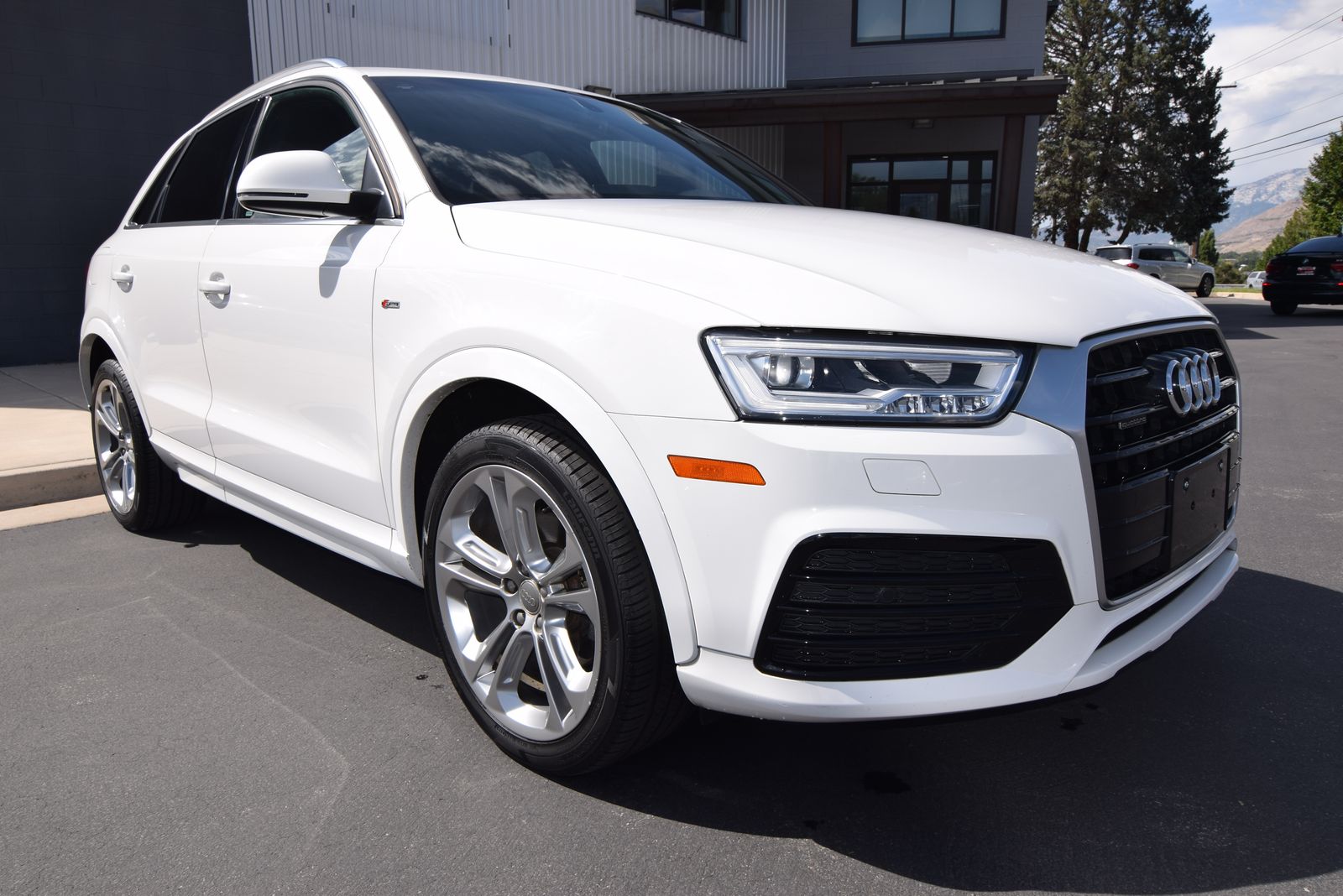 2018 Audi Q3 2.0T quattro Sport Premium Plus