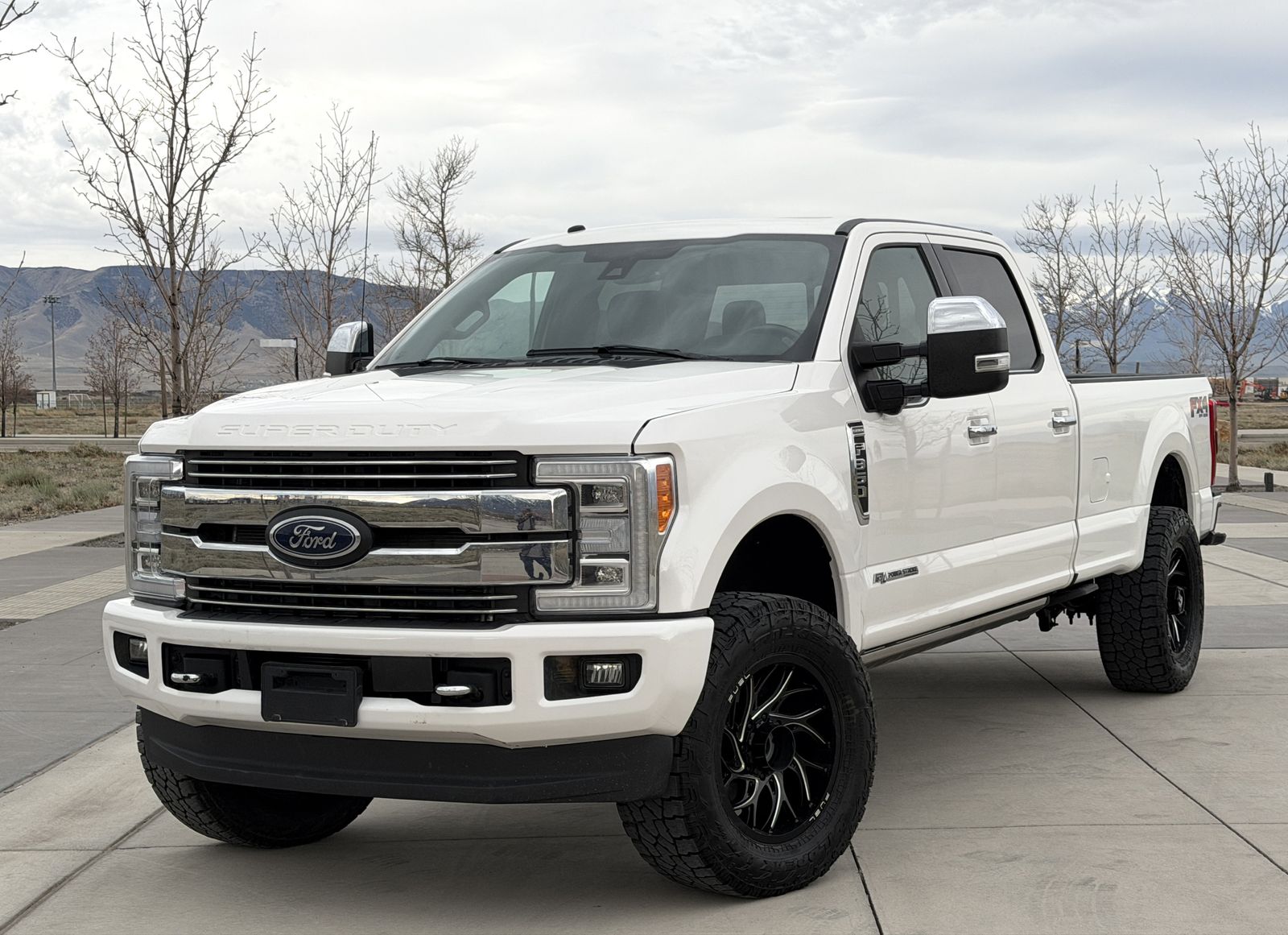 2017 FORD F350 SUPER DUTY Platinum
