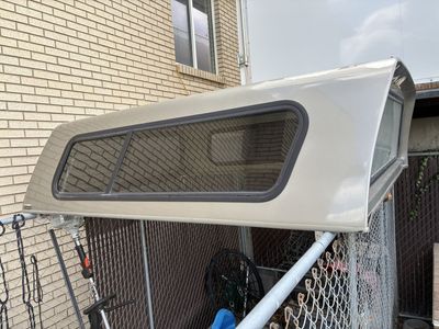 2002-2006 Chevy Silverado 6 1/2 bed topper/shell