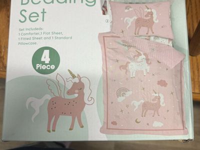 Unicorn toddler bedding set