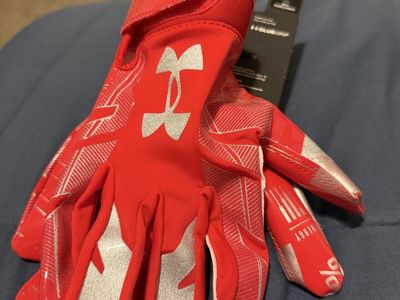 Under Armour UA F8 Football Gloves, Color: Red Size: Large (New in packaging)