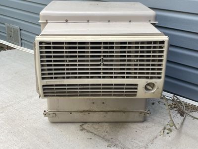 Champion HC35A Evaporative Cooler/Swamp Cooler -