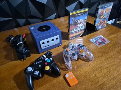 Nintendo GameCube Console, Controllers, Memory Card, Cords & 3 Great Games! Tested. Excellent Conditions!