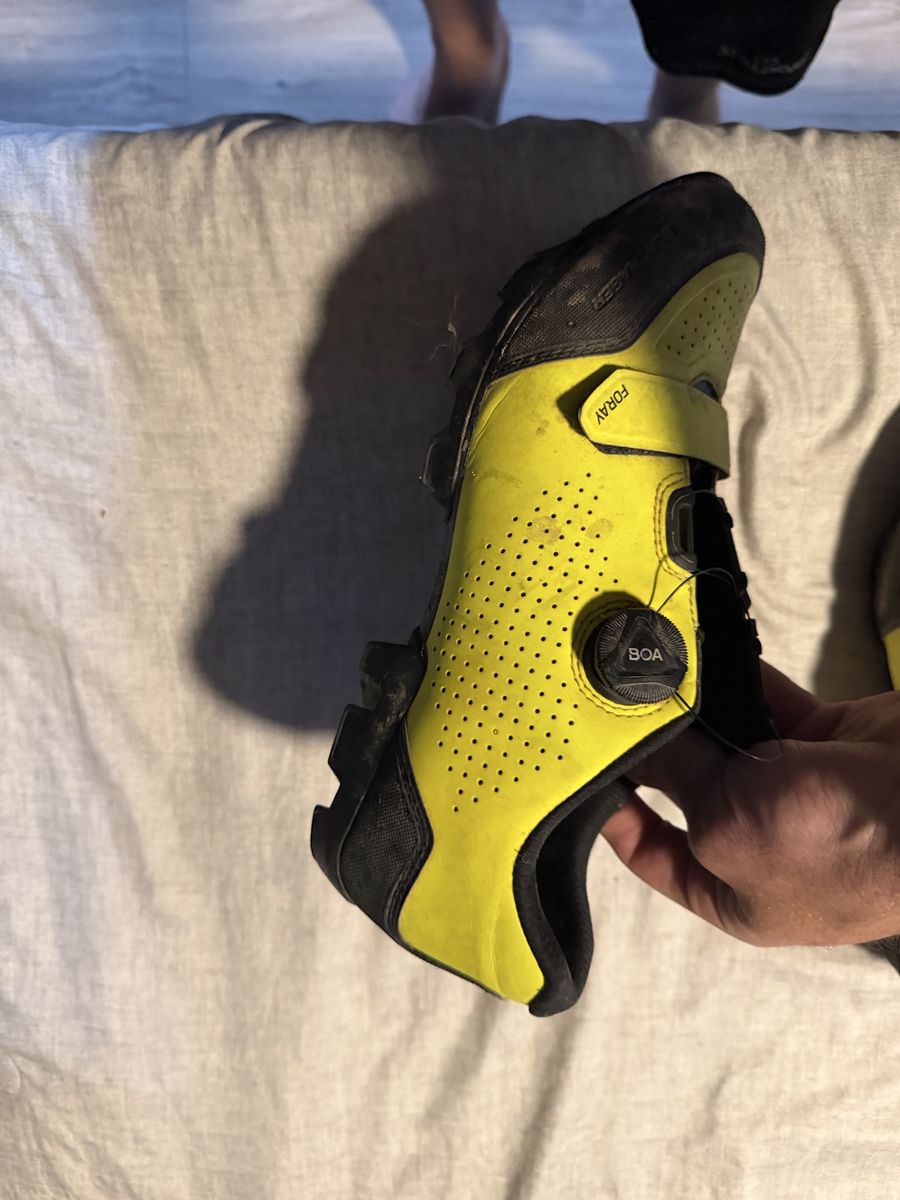 Bontrager MTN bike clipless shoes size 10