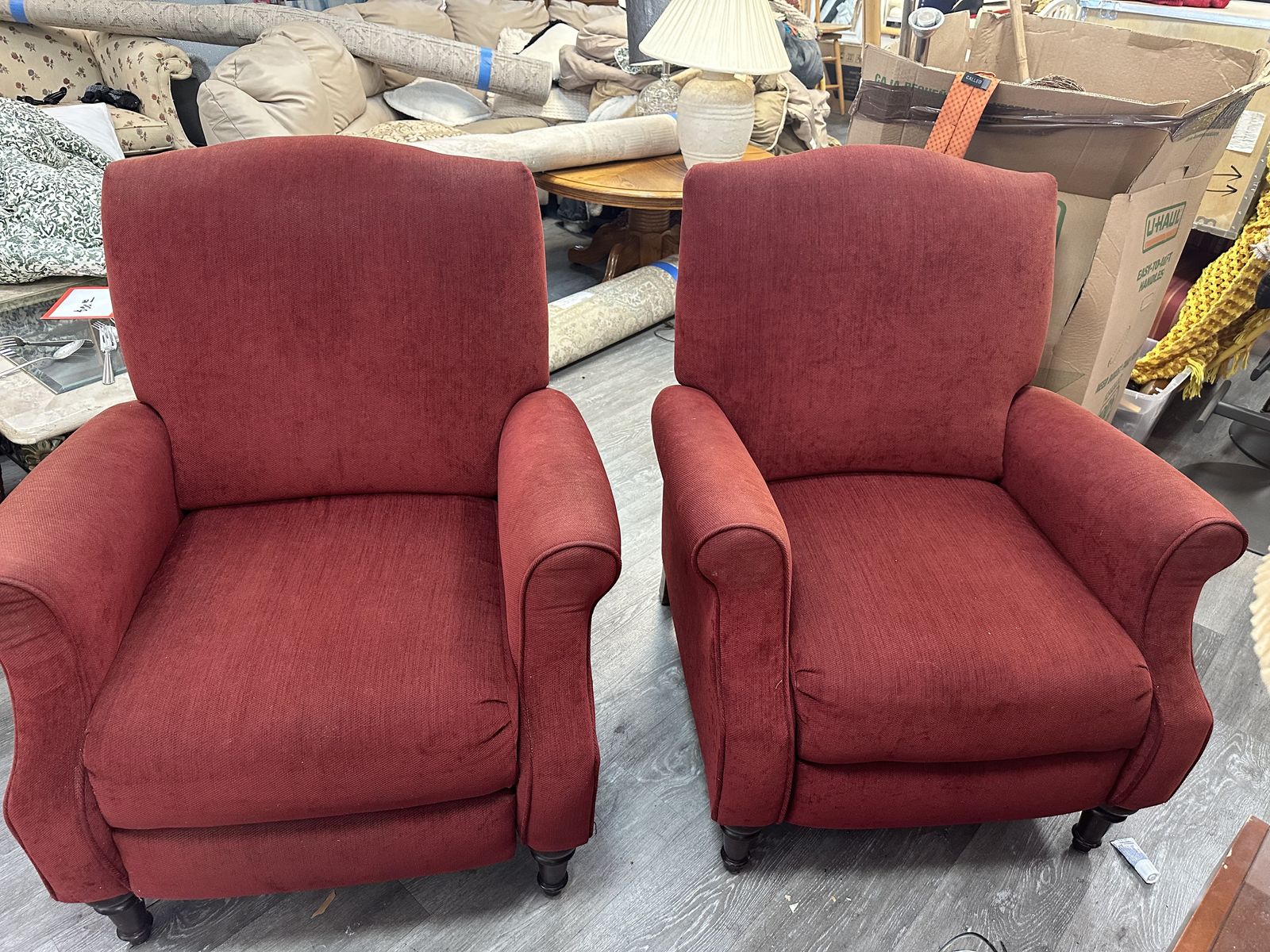 Matching recliners/side chairs