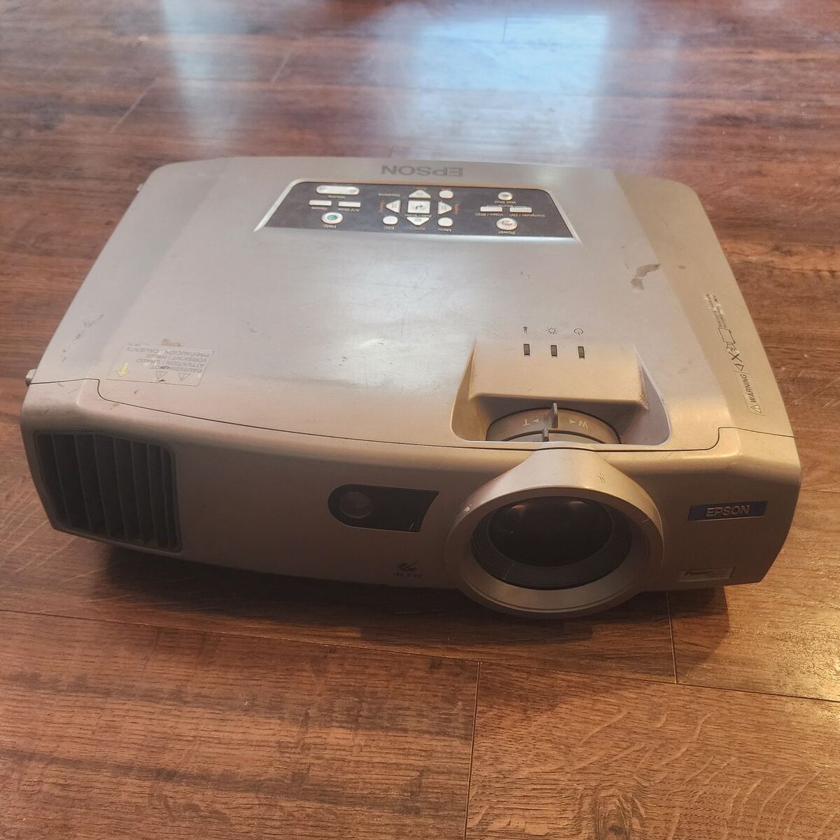Epson LCD Projector model EMP-7900