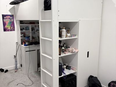 Twin loft bed