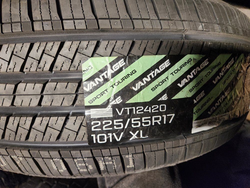 225/55r17 vantage touring as