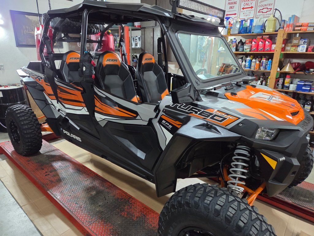 2018 RZR Turbo 4