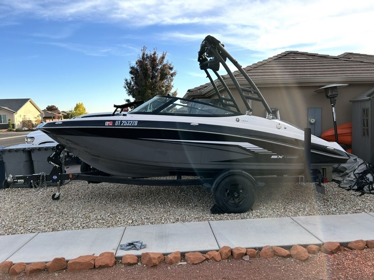 2017 YAMAHA SX195 LOW HOURS!