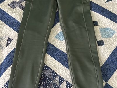 Fleece Lined Leggings with Pockets