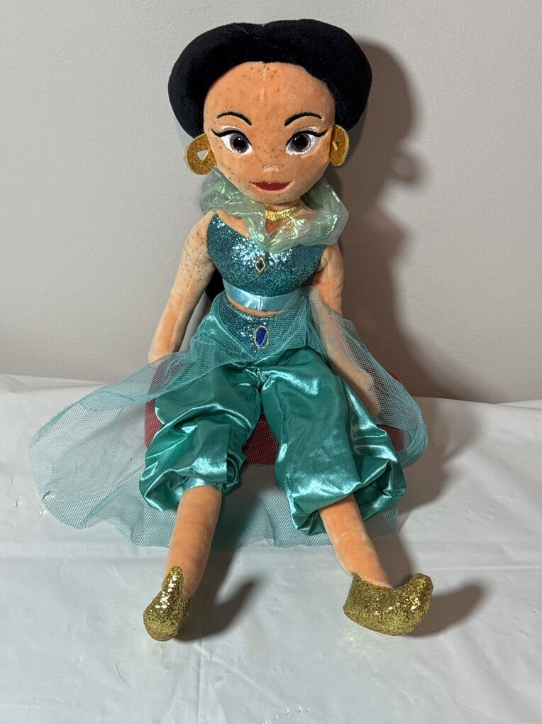 Disney Princesses Jasmine, Belle, & Princess Mulan