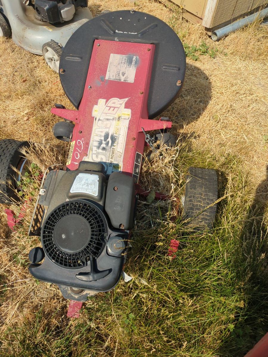 Post master fence trimmer