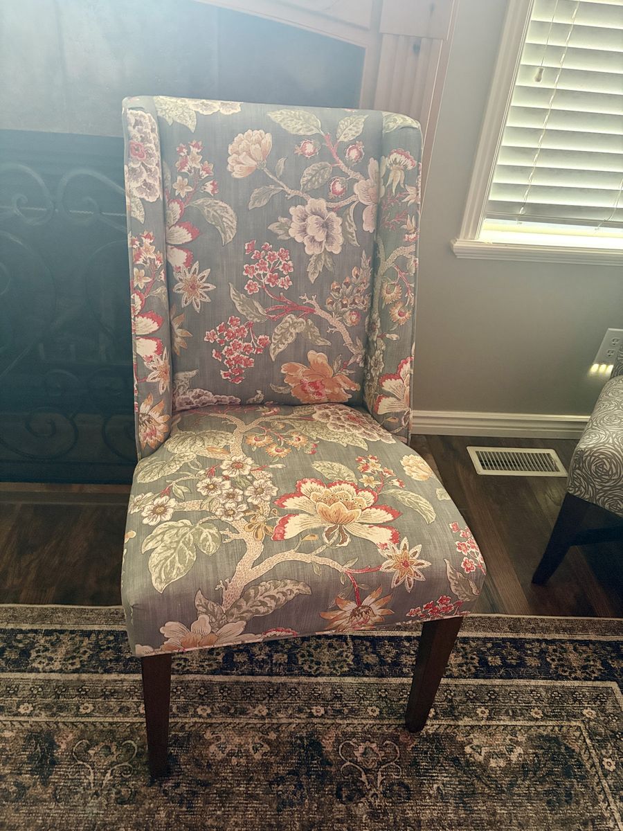 Beautiful accent chair