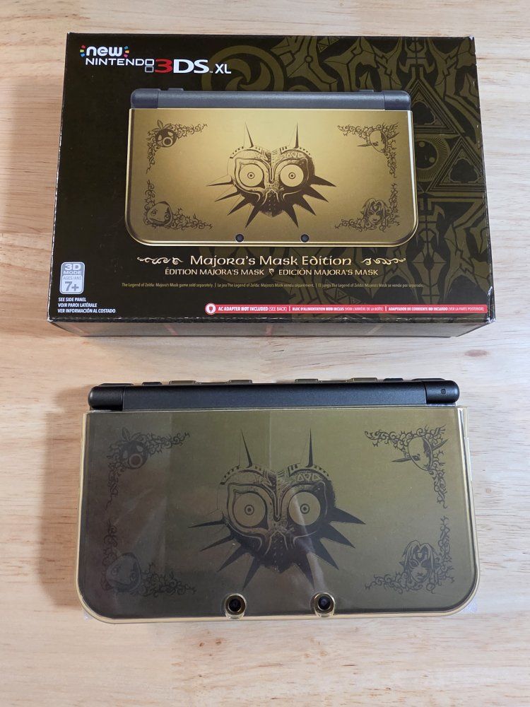CIB Nintendo 3DS XL Majora's Mask Limited Edition Handheld Console With Box