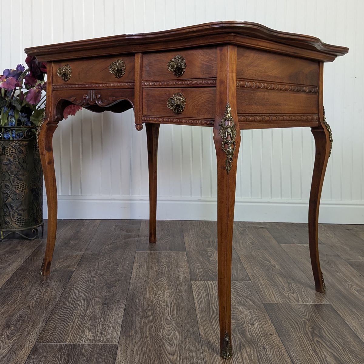 French Provincial / Louis XV Style Writing Desk