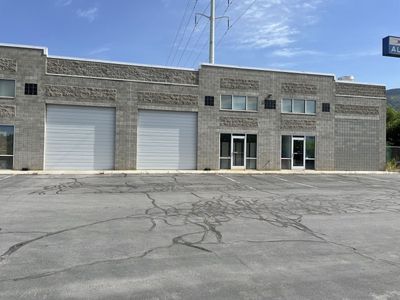 Commercial Warehouse & Office Space for Lease - 1,800 SF - Centerville, Utah