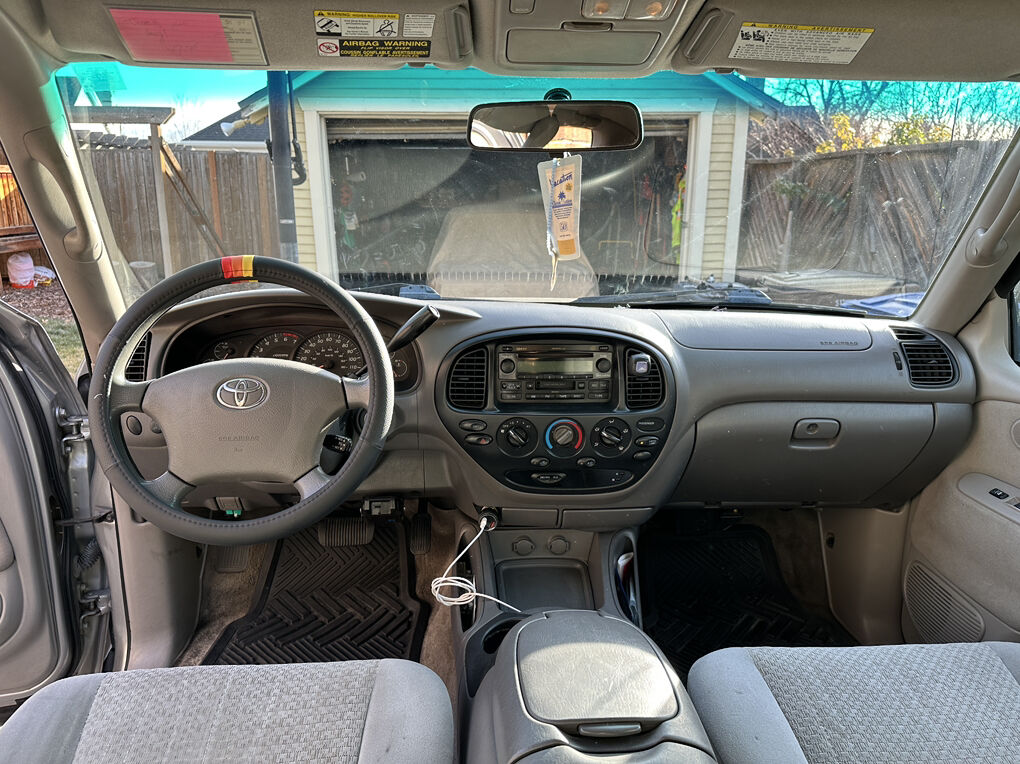 Main image 5