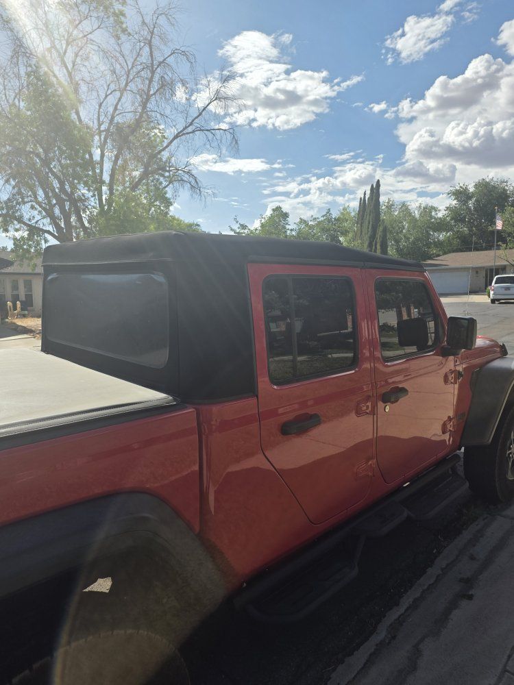 Jeep Gladiator OEM Soft Top - Black (Used)