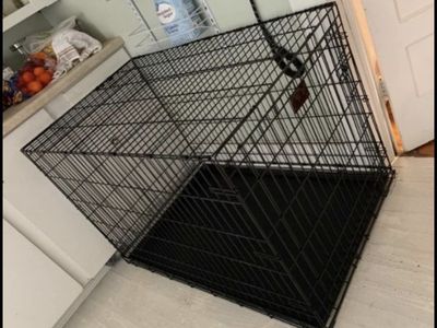 48 x 30 x 33” xxl dog crate / kennel like new huge