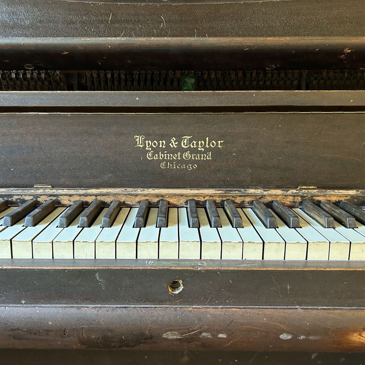Lyon & Healy Cabinet Grand Piano- Antique Upright Piano