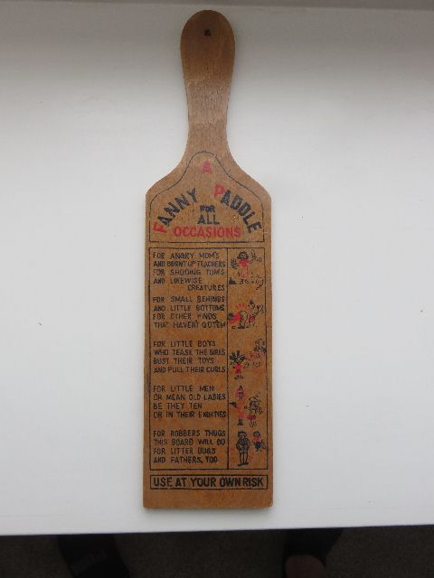 A LATE 1940'S WOODEN "FANNY PADDLE FOR ALL OCCASIONS" - A FUN ITEM TO DISPLAY!