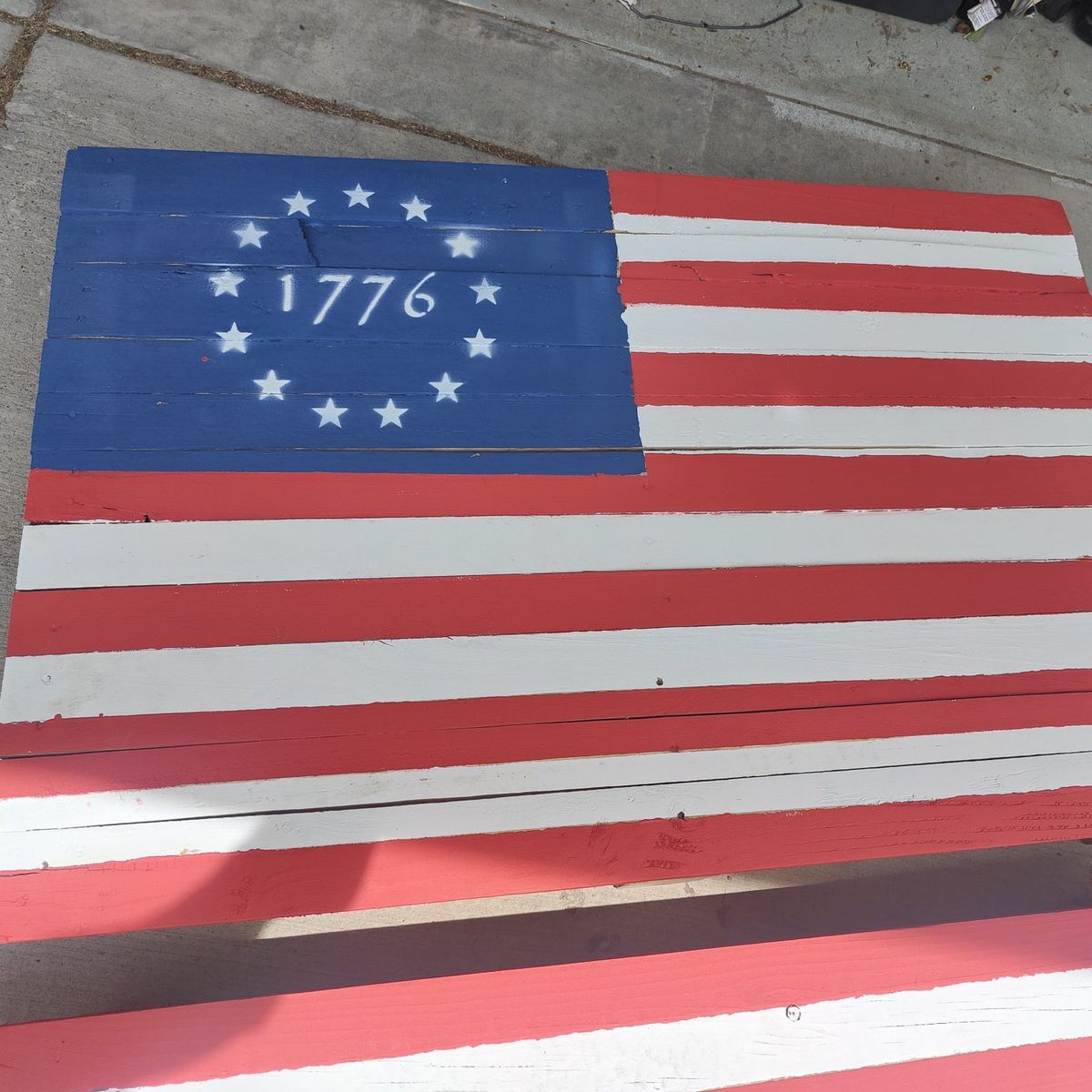 flag pallets