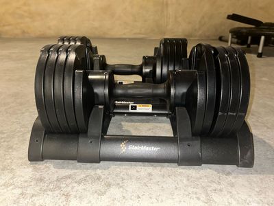 StairMaster Adjustable Dumbbell Set 50lbs Per Hand