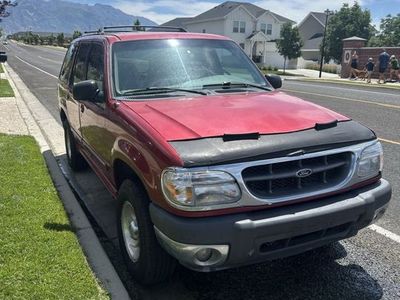 2000 Ford Explorer XLT