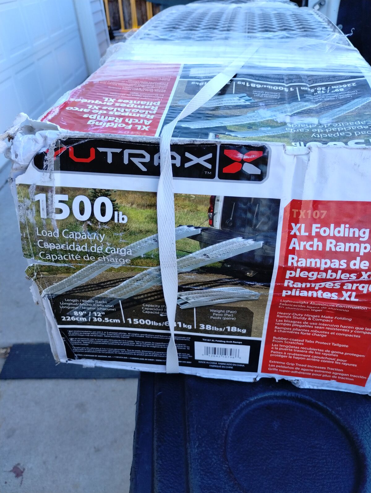 folding ramps 1500 lbs 89 l 12 w  279 retail   200$