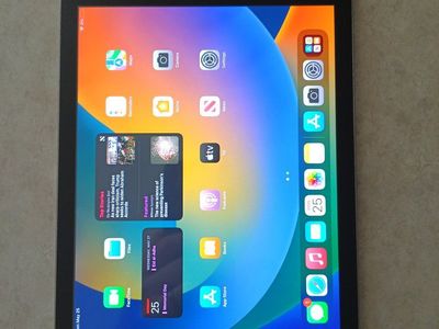 iPad 6th gen 32 GB
