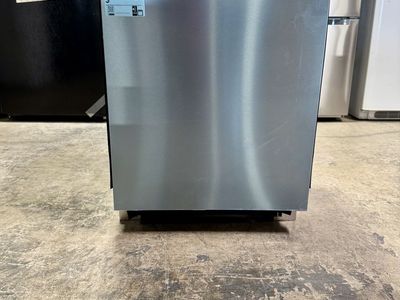NEW BOSCH BENCHMARK SERIES STAINLESS DISHWASHER