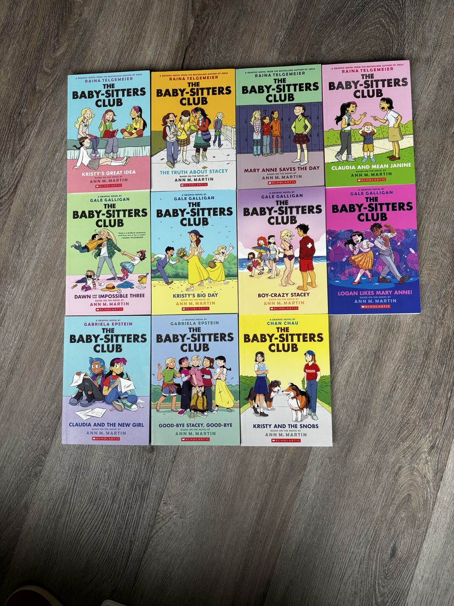 The Baby-Sitters Club Graphic Novel Set by Ann M. Martin & Raina Telgemeier - 11 Books