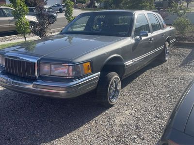 1990 LINCOLN TOWN CAR