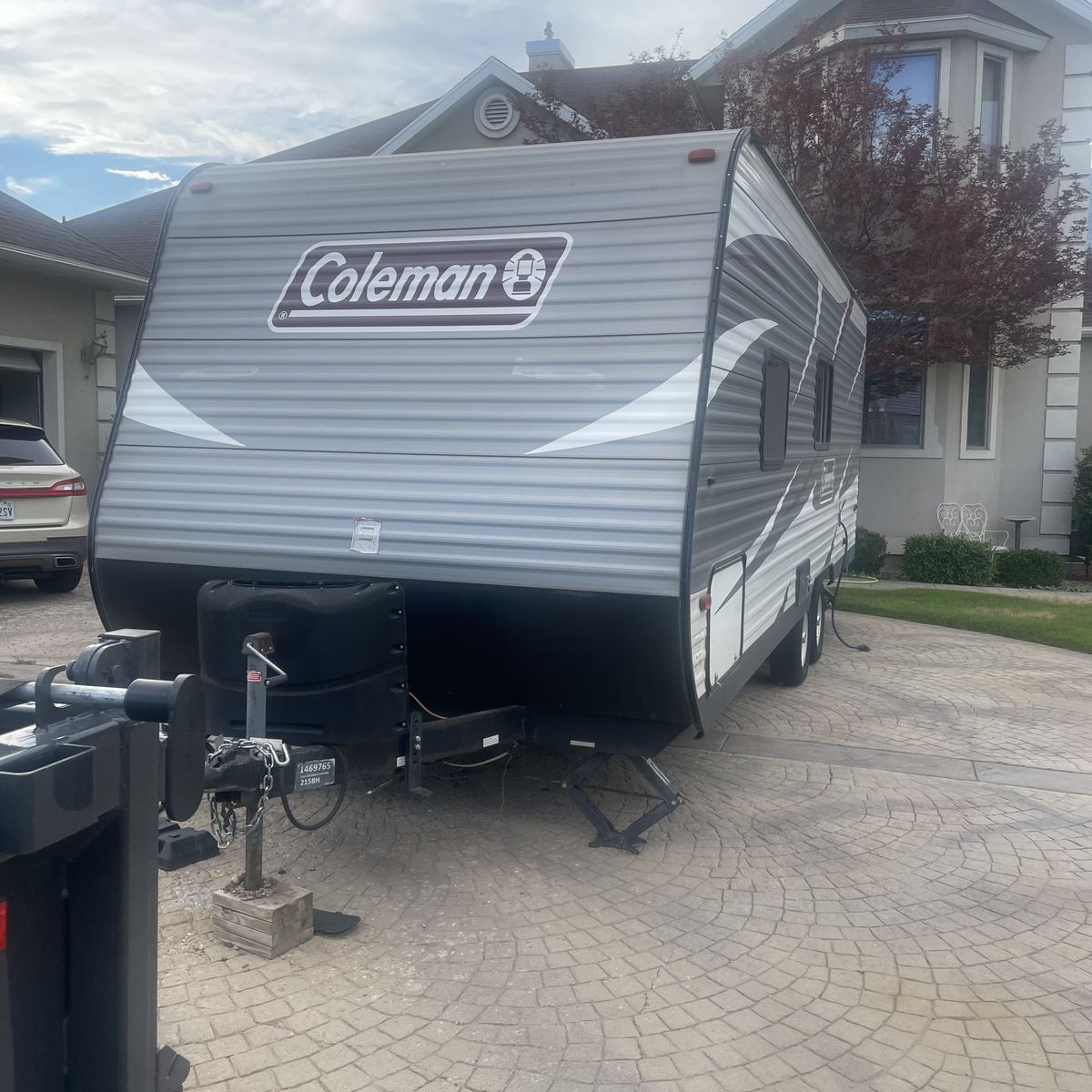 2018 Coleman lantern 215BH