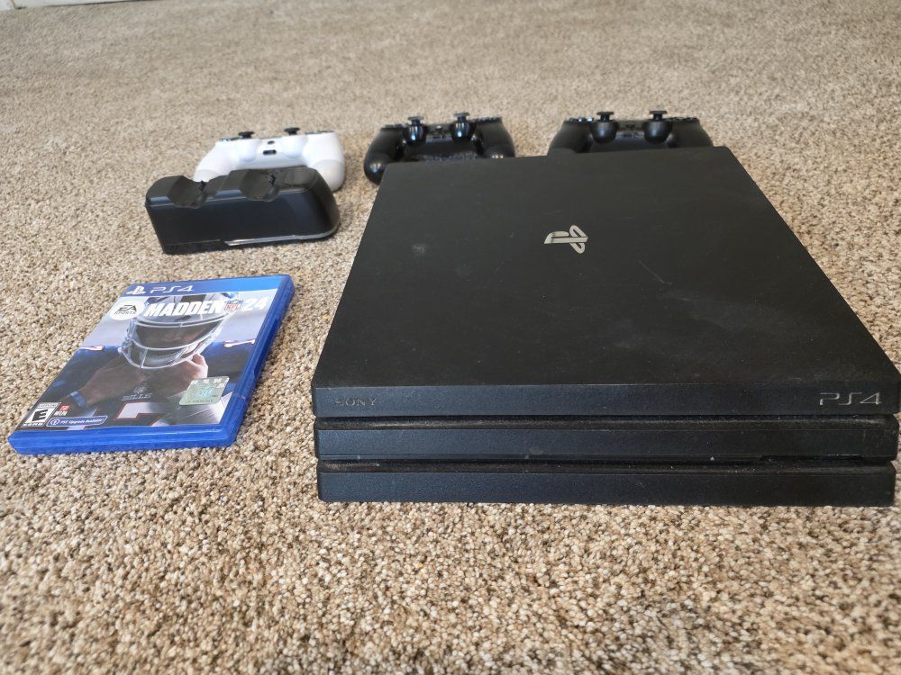 PS4 Pro with Multiple Controllers