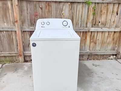 Amana White Top Load Washing Machine - Used, Great Condition