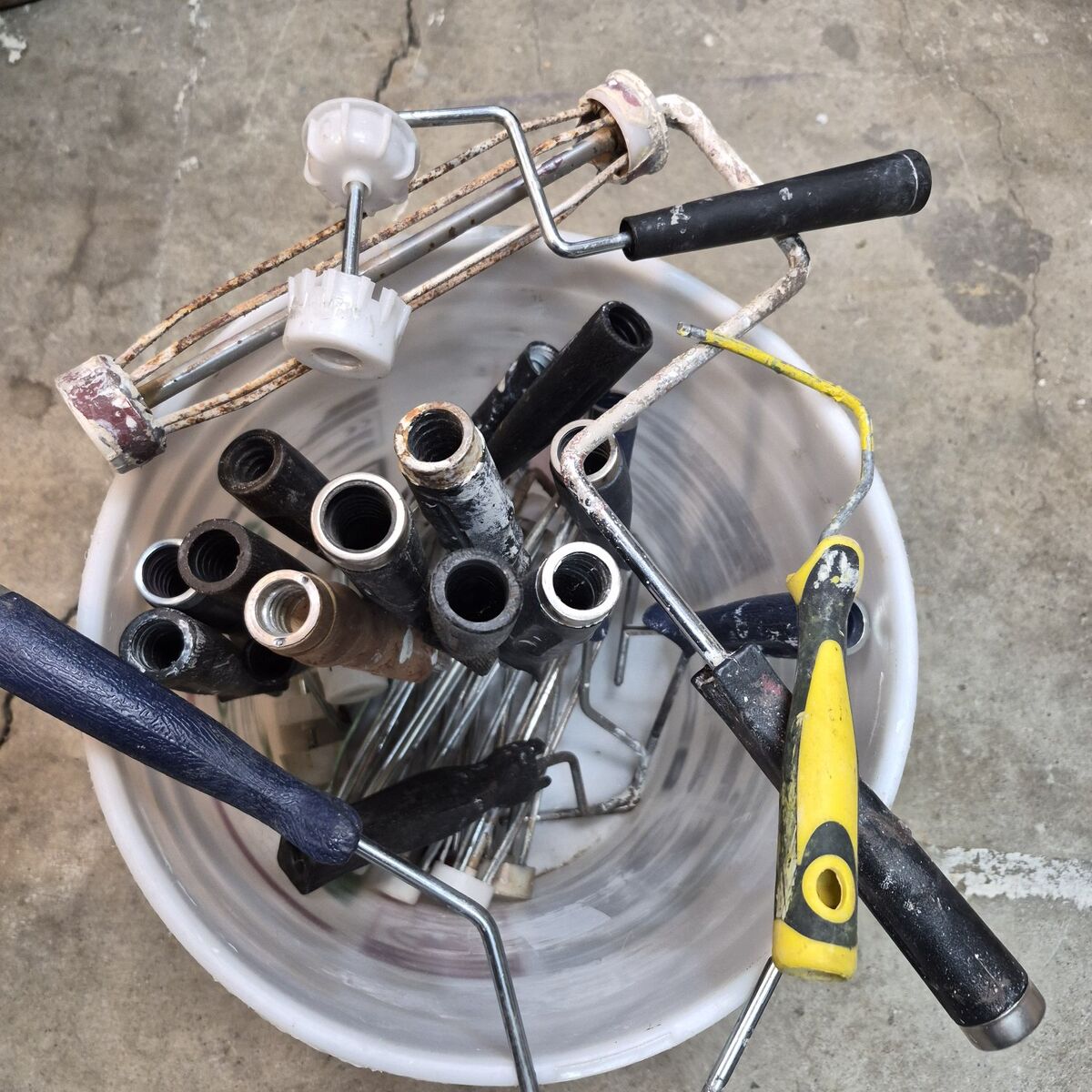 Paint rollers many sizes