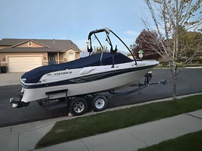 23ft Boat - Volvo Penta 7.4 GI - 587 Hours - Wakeboard Tower & Bimini - Ready for Water
